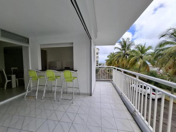 A louer - Appartement 2 pièces avec vue mer - Fort de France