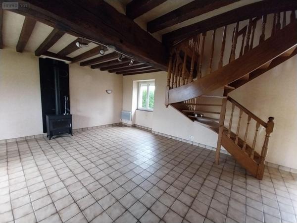 Maison individuelle à vendre à Val-d'Izé en Ille-et-Vilaine (35450), ref : 35131-211   
Sortie de bourg
