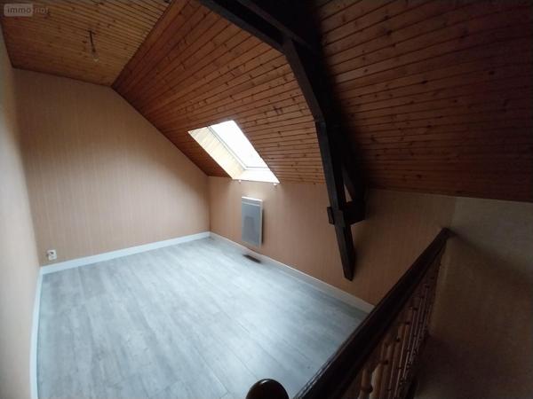 Maison individuelle à vendre à Val-d'Izé en Ille-et-Vilaine (35450), ref : 35131-211   
Sortie de bourg