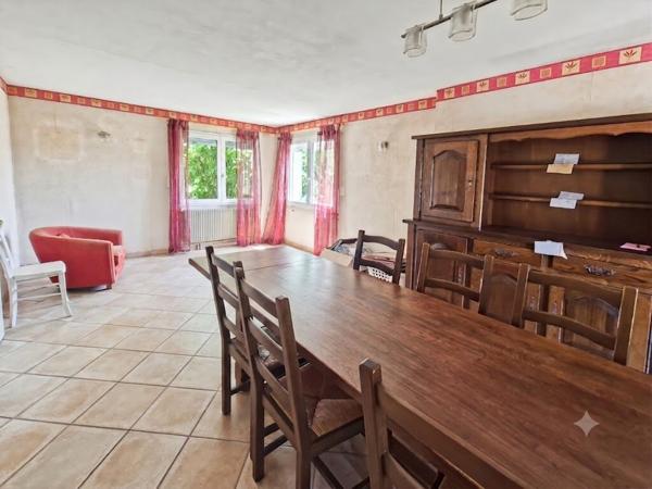 Maison 105 m² habitables 4 chambres au PIN EN MAUGES