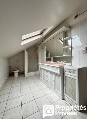 MAISON SAINT DOULCHARD 5 PIECES 106 M2