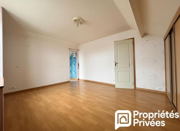MAISON SAINT DOULCHARD 5 PIECES 106 M2