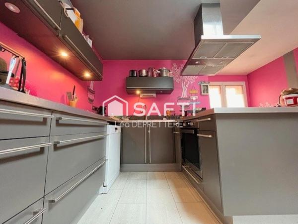 Maison de ville beaux volumes