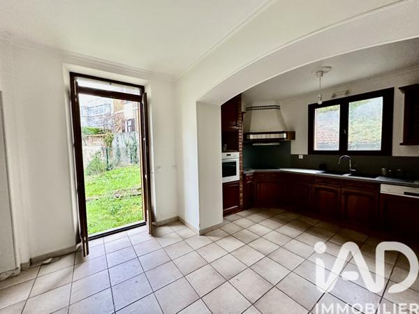 Location maison 6 pièces 170 m² Arpajon