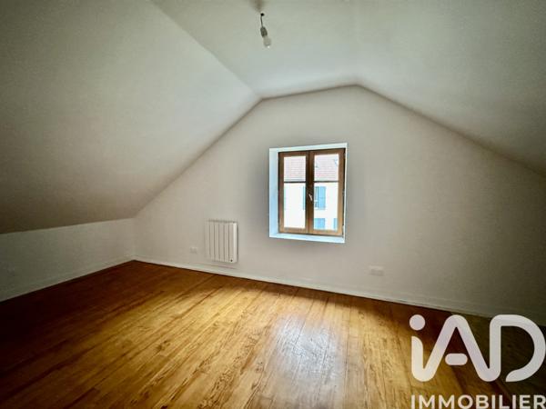 Location maison 6 pièces 170 m² Arpajon