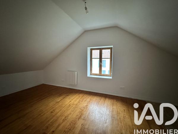 Location maison 6 pièces 170 m² Arpajon