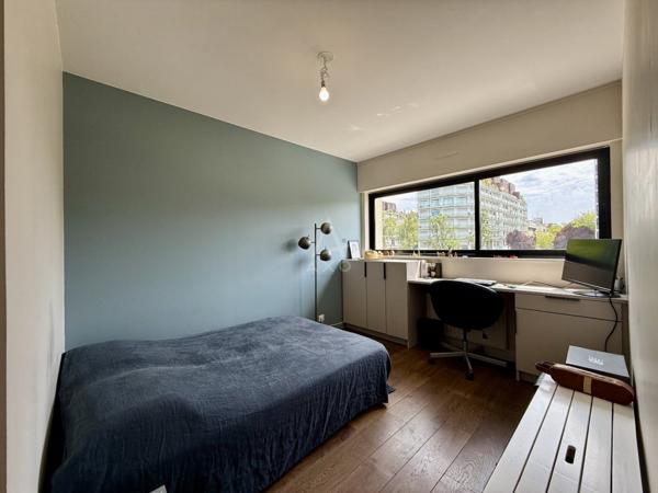 Rennes Mail Mitterrand, appartement T4 de 97 m² avec vue Vilaine, triple exposition et double garage