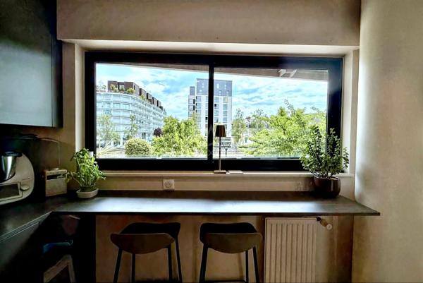 Rennes Mail Mitterrand, appartement T4 de 97 m² avec vue Vilaine, triple exposition et double garage