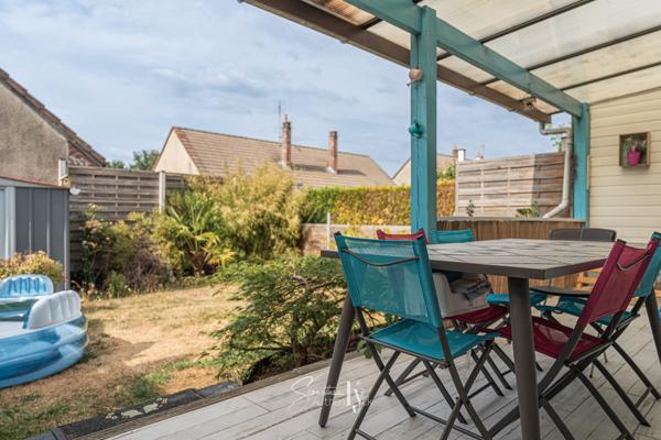Maison
         5 pièces
        - 101 m² Exclusivité 159 000 € *
