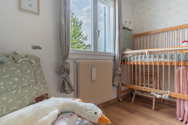 Maison
         5 pièces
        - 101 m² Exclusivité 159 000 € *