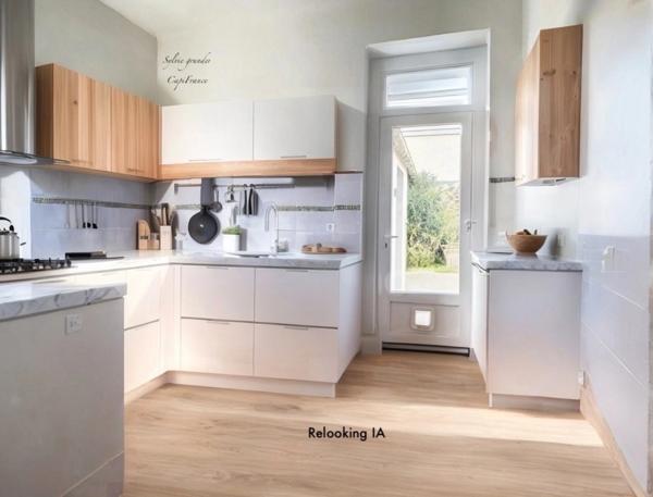 Dpt Bouches du Rhône (13), à vendre MIRAMAS maison P6 de 124 m² - 5 chambres cour arborée