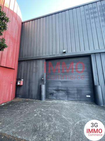 Location / Local Industriel / Bâtiment