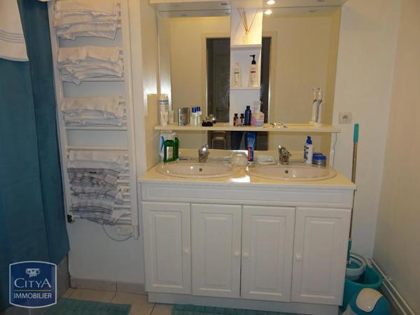 Appartement à louer 3 pièces 83.29m² Saint-Quentin (02100)