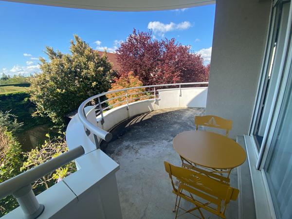 Appartement Dijon 5 pièce(s) 82.03 m2 + terrasse + garage cave + place de parking