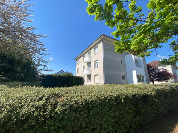 Appartement Dijon 5 pièce(s) 82.03 m2 + terrasse + garage cave + place de parking