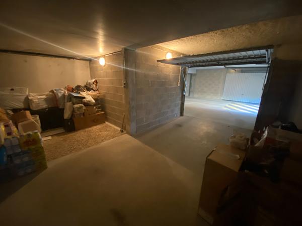 Appartement Dijon 5 pièce(s) 82.03 m2 + terrasse + garage cave + place de parking