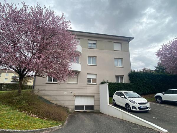 Appartement Dijon 5 pièce(s) 82.03 m2 + terrasse + garage cave + place de parking