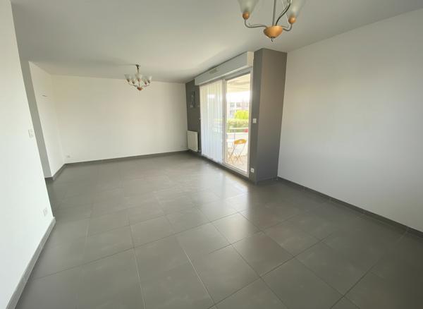 Appartement Dijon 5 pièce(s) 82.03 m2 + terrasse + garage cave + place de parking