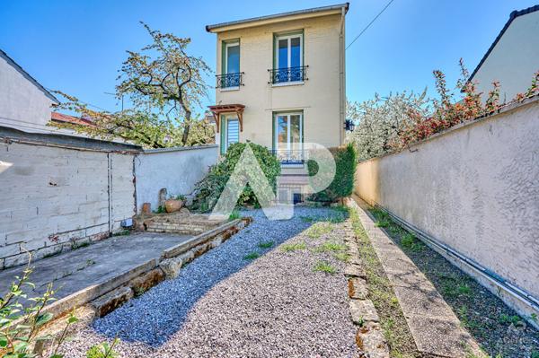 Maison Rueil Malmaison 4 pièce(s) 75 m² 550 000 € **  - Référence  19897