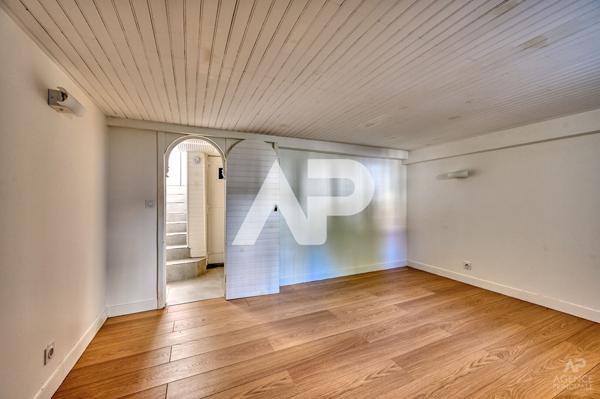 Maison Rueil Malmaison 4 pièce(s) 75 m² 550 000 € **  - Référence  19897