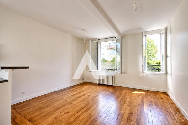 Maison Rueil Malmaison 4 pièce(s) 75 m² 550 000 € **  - Référence  19897