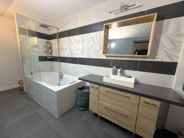 Maison à HEM, 59510 - 5 pièces 85m²