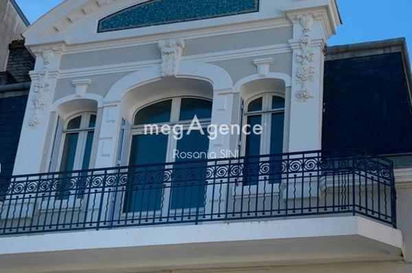 Immeuble à LES SABLES-D'OLONNE, 85100 - 278m²