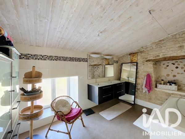 Maison à vendre 8 pièces 240 m² Ardin