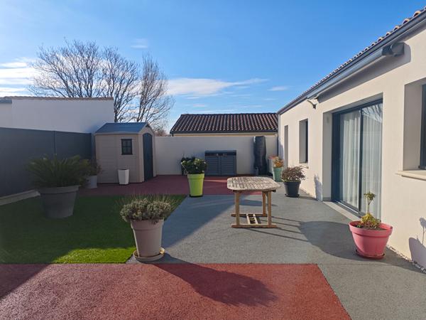 Maison Tonnay-Charente 4 pièce(s) 98m²