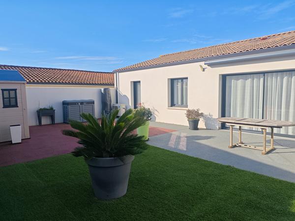 Maison Tonnay-Charente 4 pièce(s) 98m²
