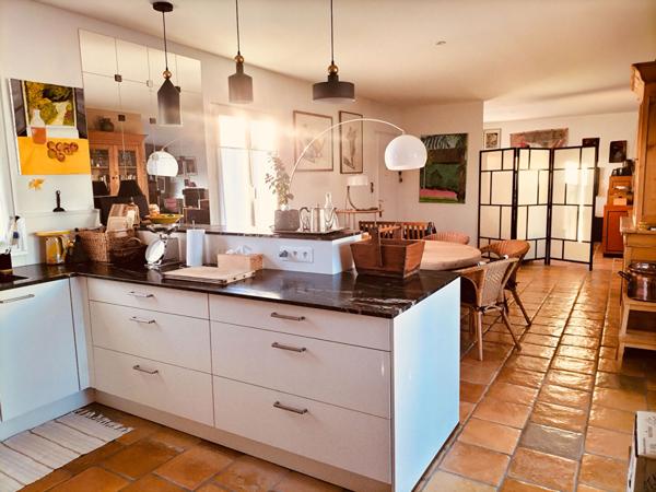 Maison Tonnay-Charente 160m²