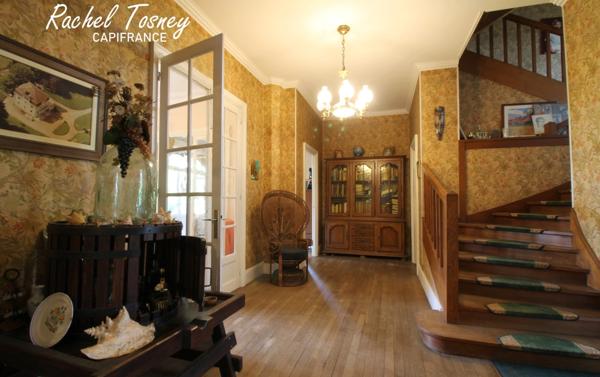 Secteur Fougerolles, Belle Maison bourgeoise  T9 sur terrain de 75 ares !