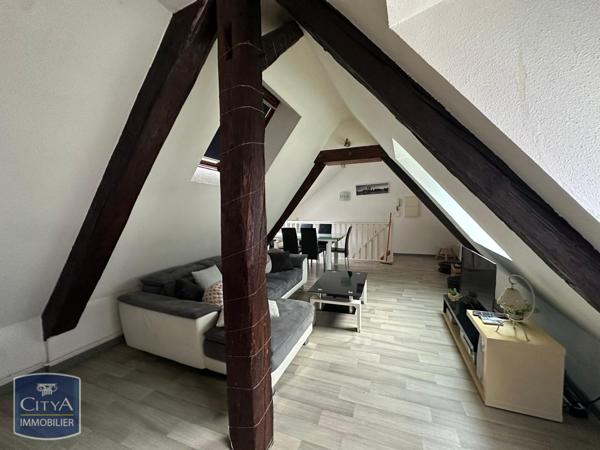 Appartement à louer 1 pièce 36.61m² Belfort (90000)