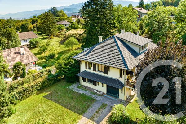 Maison à vendre  7 pièces - 220 m2 CLAIX - 38