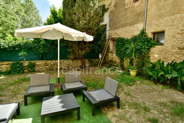 Dpt Bouches du Rhône (13), à vendre TARASCON maison P6 de 300 m² - Terrain de 2558 m²