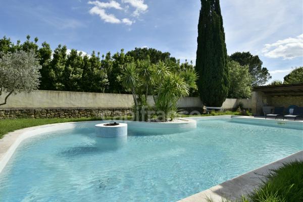 Dpt Bouches du Rhône (13), à vendre TARASCON maison P6 de 300 m² - Terrain de 2558 m²