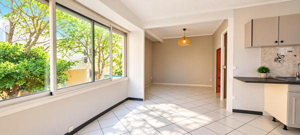 Appartement T3 Saint Pierre la Mer 46 m2  avec place de parking