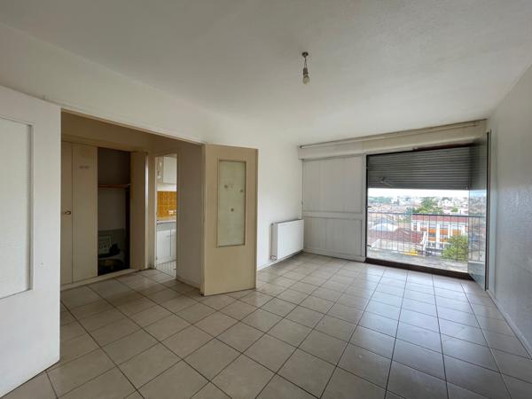 Appartement · Vente Bordeaux (33800) 1 pièce · 28m²