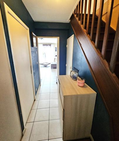 Duplex T4 de type maison de 78 m² avec 3 chambres et jardin