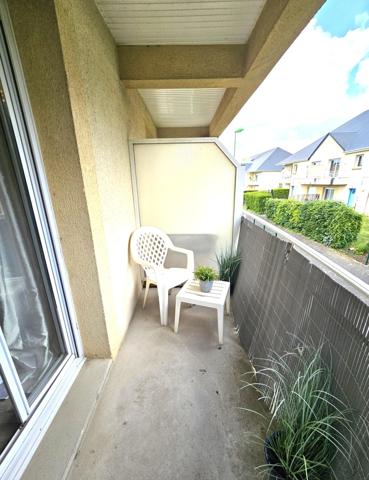 Duplex T4 de type maison de 78 m² avec 3 chambres et jardin