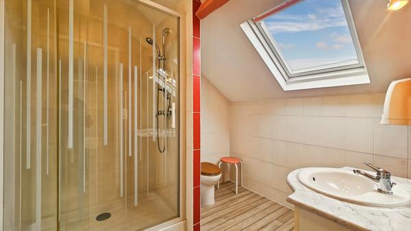 Maison à vendre 6 pièces avec grand garage et parc arboré AUREILHAN (65)