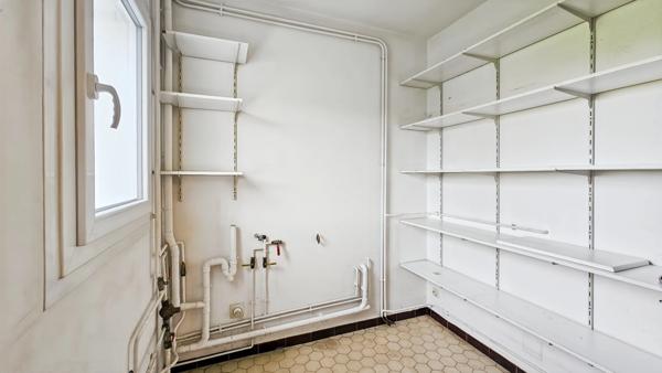 Maison à vendre 6 pièces avec grand garage et parc arboré AUREILHAN (65)