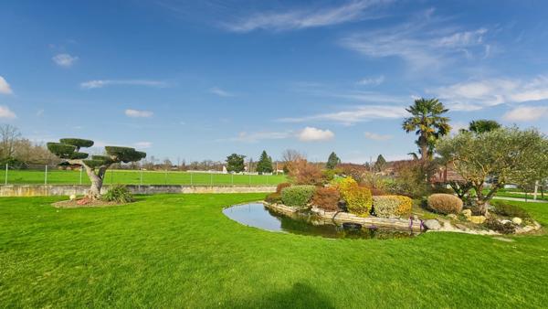 Maison à vendre 6 pièces avec grand garage et parc arboré AUREILHAN (65)