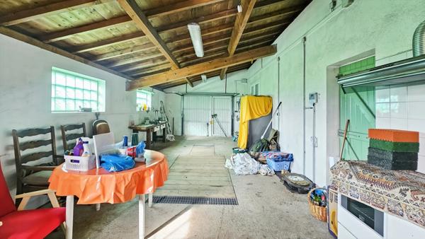 Maison à vendre 6 pièces avec grand garage et parc arboré AUREILHAN (65)