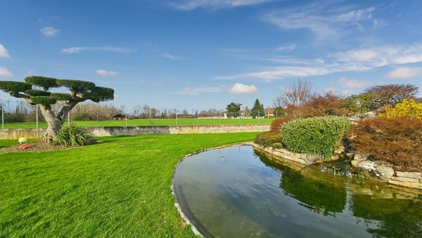 Maison à vendre 6 pièces avec grand garage et parc arboré AUREILHAN (65)