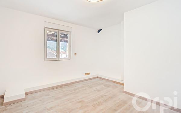 Appartement à vendre    4 pièces • 102,13 m2 Marignier