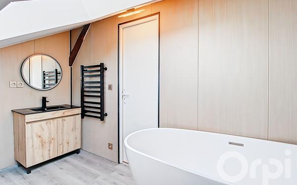 Appartement à vendre    4 pièces • 102,13 m2 Marignier