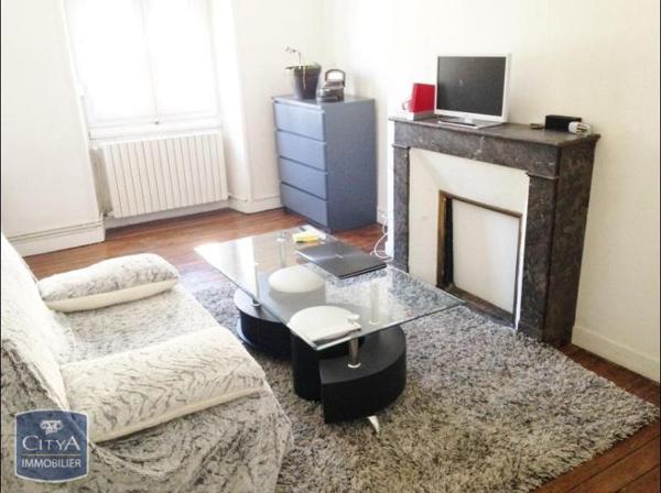 Appartement à louer 1 pièce 24.76m²
