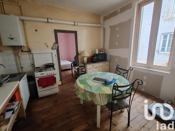 Maison de ville 4 pièces de 85 m² à Vichy (03200)