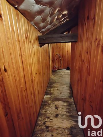 Maison de ville 4 pièces de 85 m² à Vichy (03200)